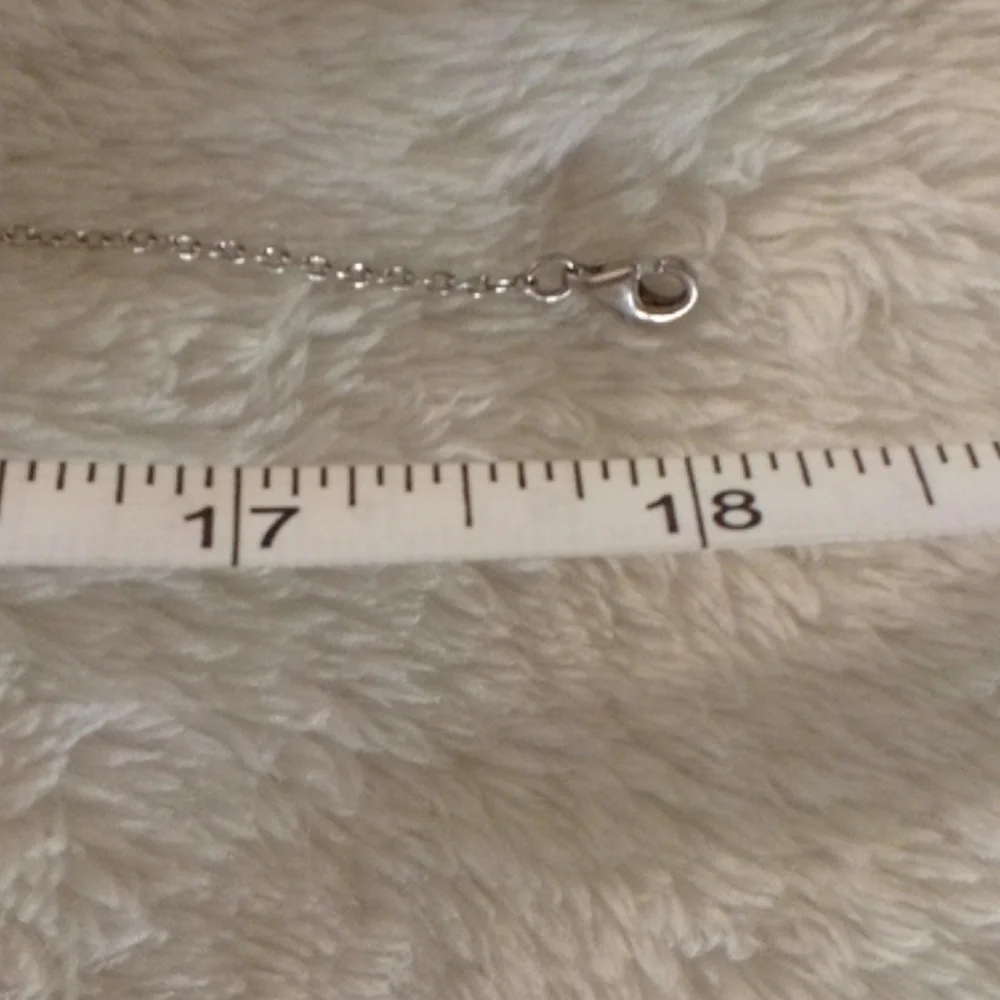 (FRIENDS) STERLING SILVER NECKLACE
